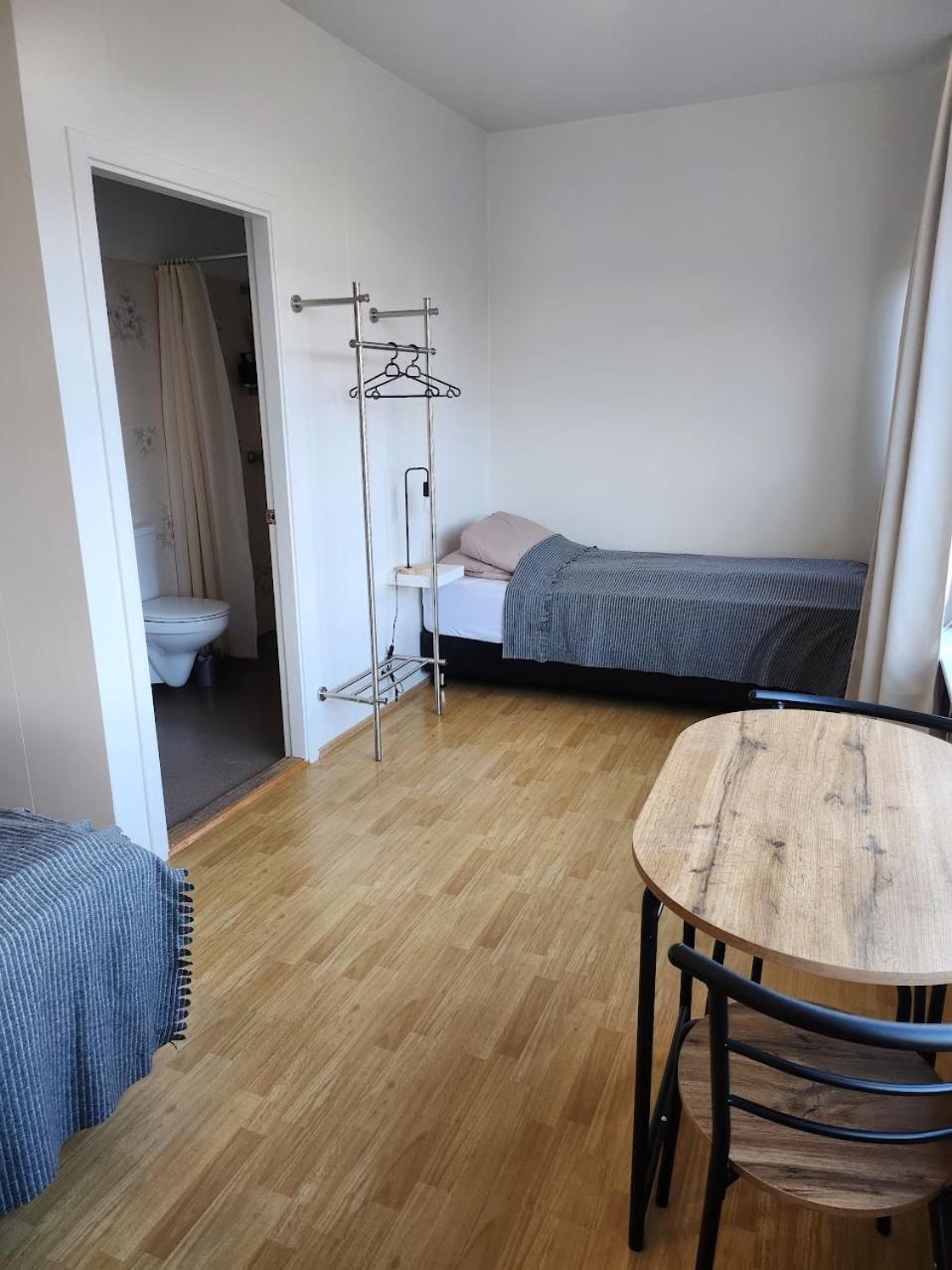 Fjos Guesthouse Varmahlíð Dış mekan fotoğraf