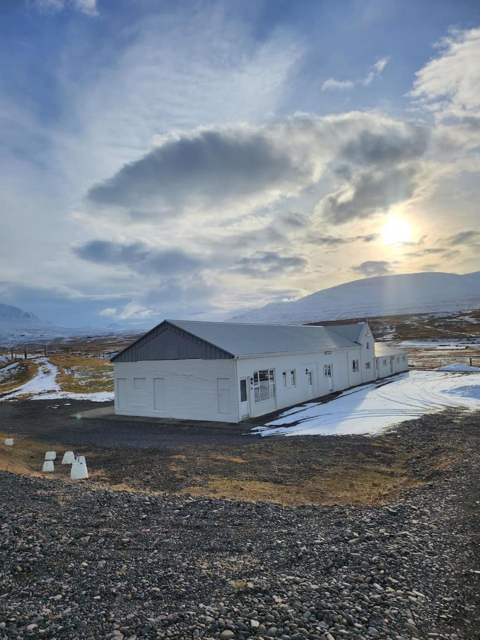 Fjos Guesthouse Varmahlíð Dış mekan fotoğraf