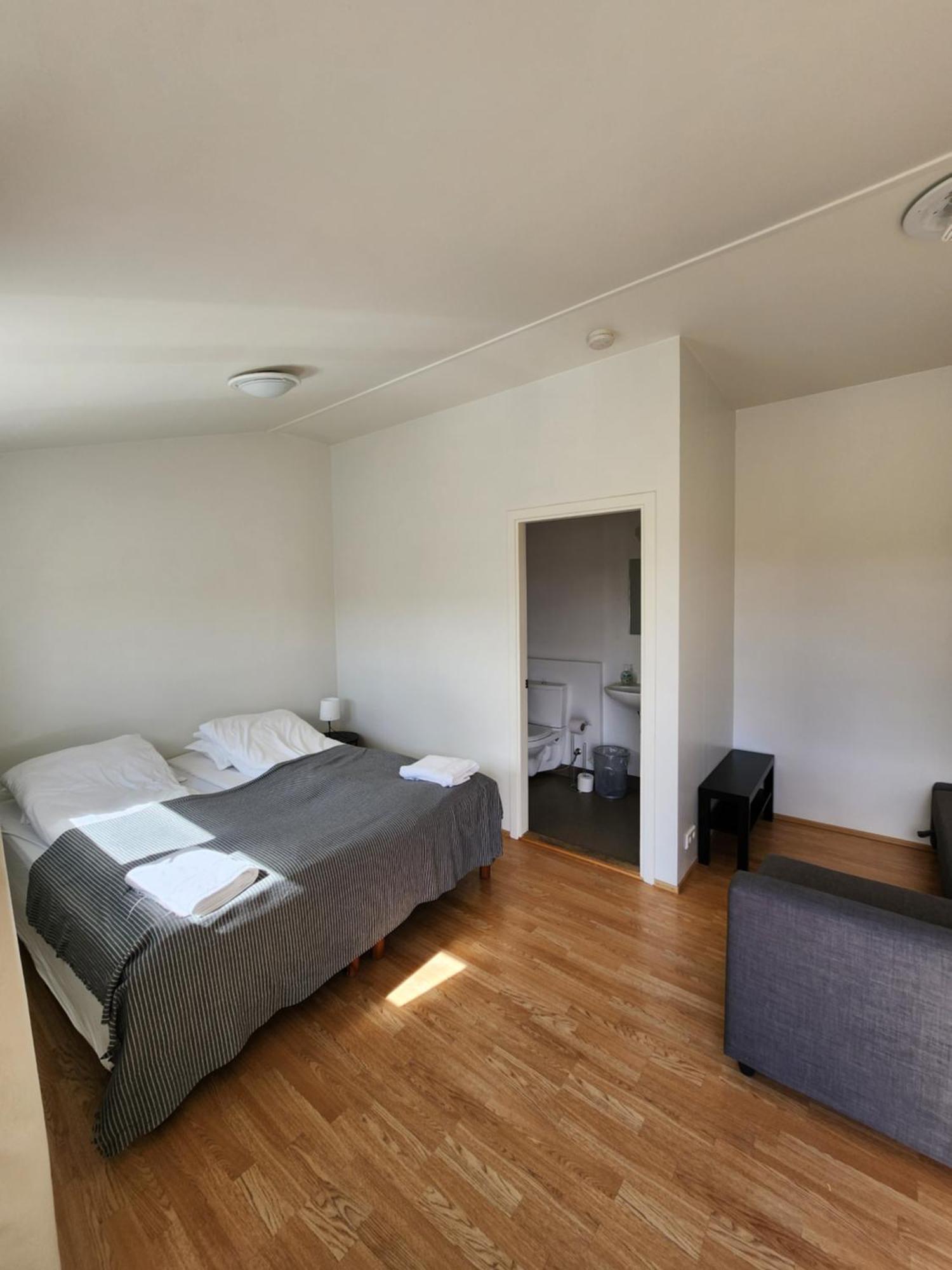 Fjos Guesthouse Varmahlíð Dış mekan fotoğraf